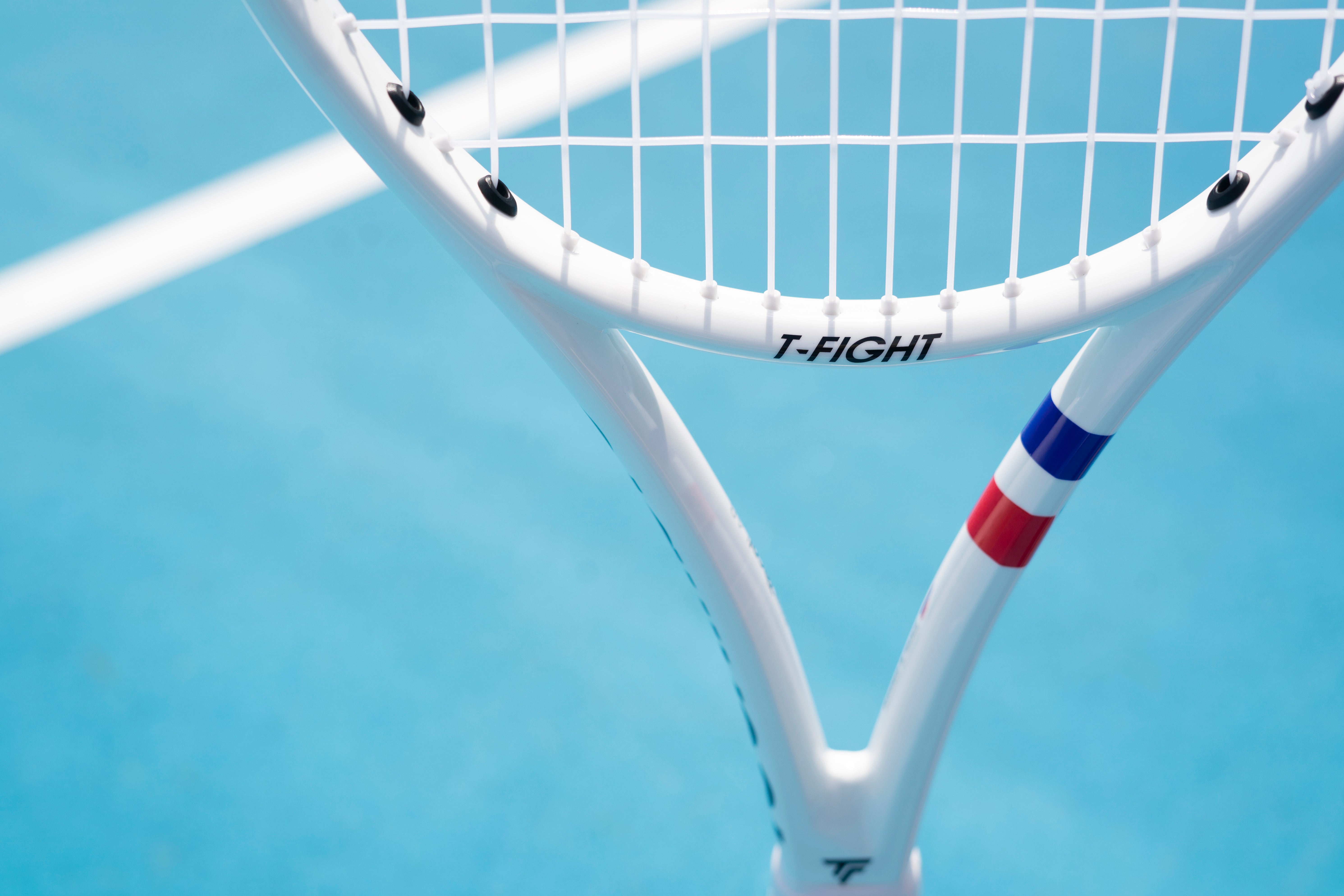 T-Fight 305S Tennis Racket