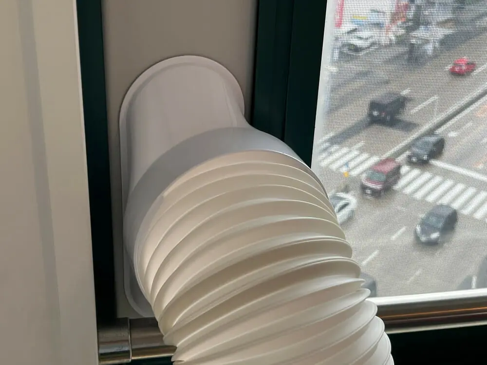 Rintuf 2.3kWスポットクーラー』レビュー | 工事不要で設置可能な床