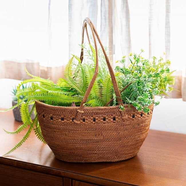 トゥガナン村のアタ 大きなアタバッグ お買い物かごやピクニックバッグ