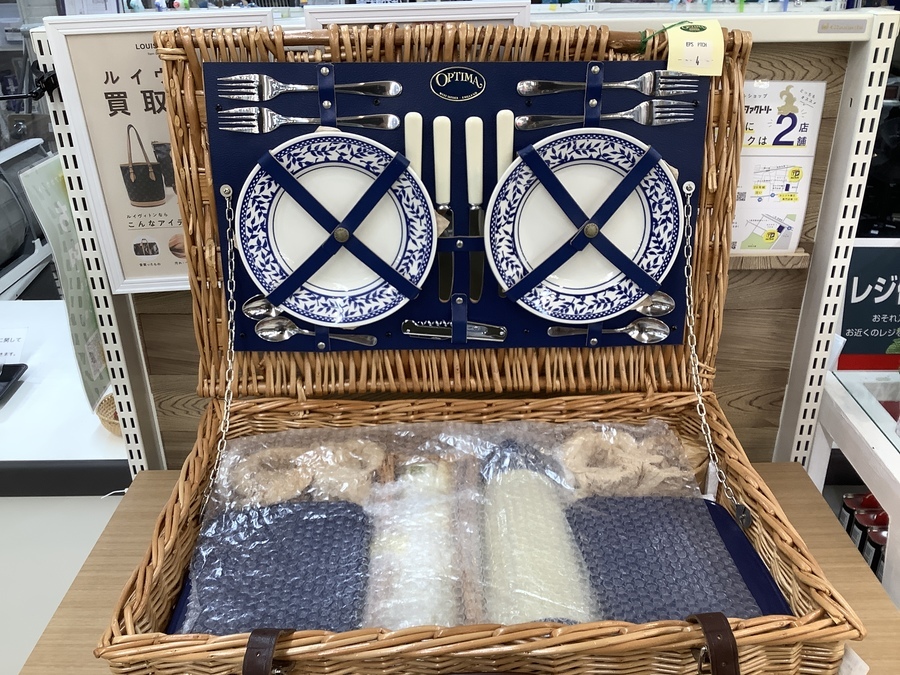 英国製OPTIMA社のピクニックバスケット入荷!!【名古屋徳重店】｜2021年