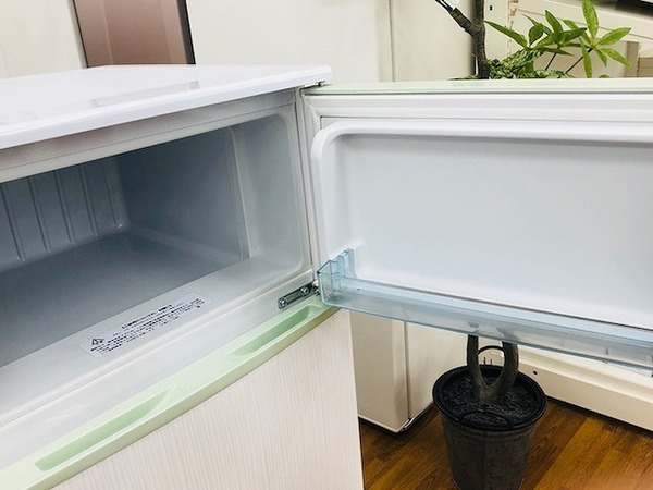 使いやすい Elabitax[エラヴィタックス]2017年製 2ドア冷蔵庫入荷