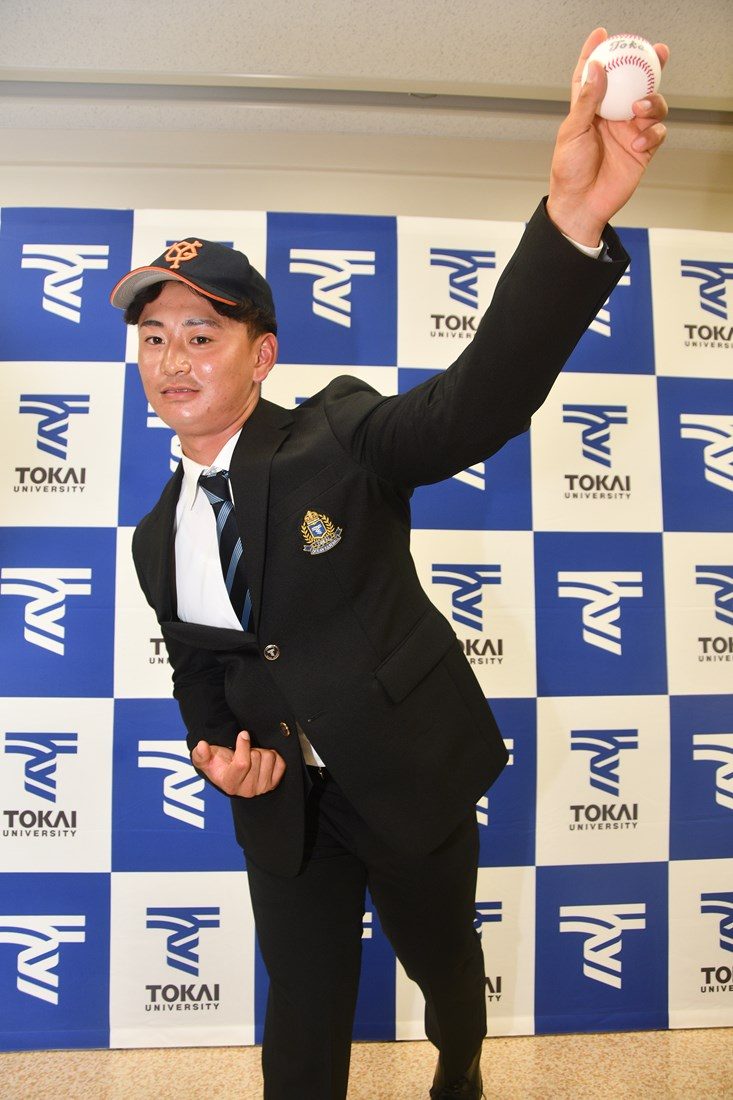 プロ野球ドラフト会議で静岡キャンパス硬式野球部の宮原選手が読売