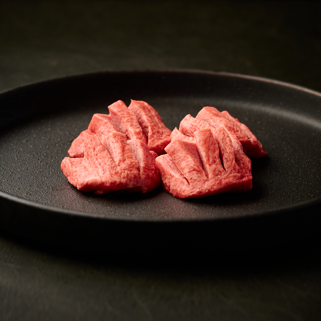 TOKYO焼肉ごぉ 本店【厚切り特上タン塩】