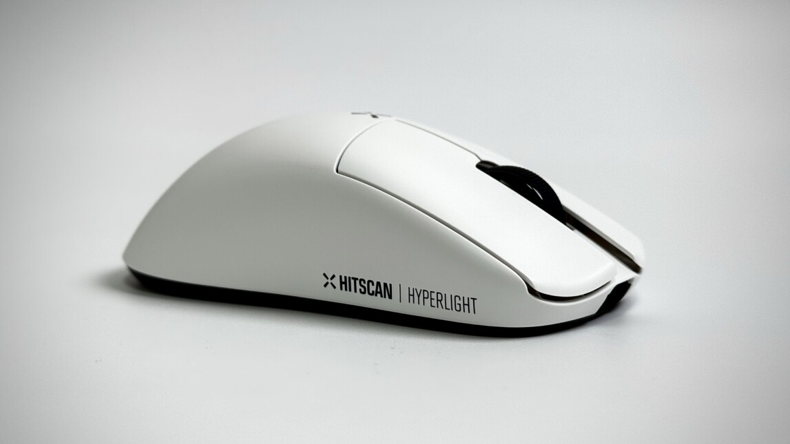 HITSCAN Hyperlight レビュー】堅牢でくびれ抑えめな軽量ゲーミング