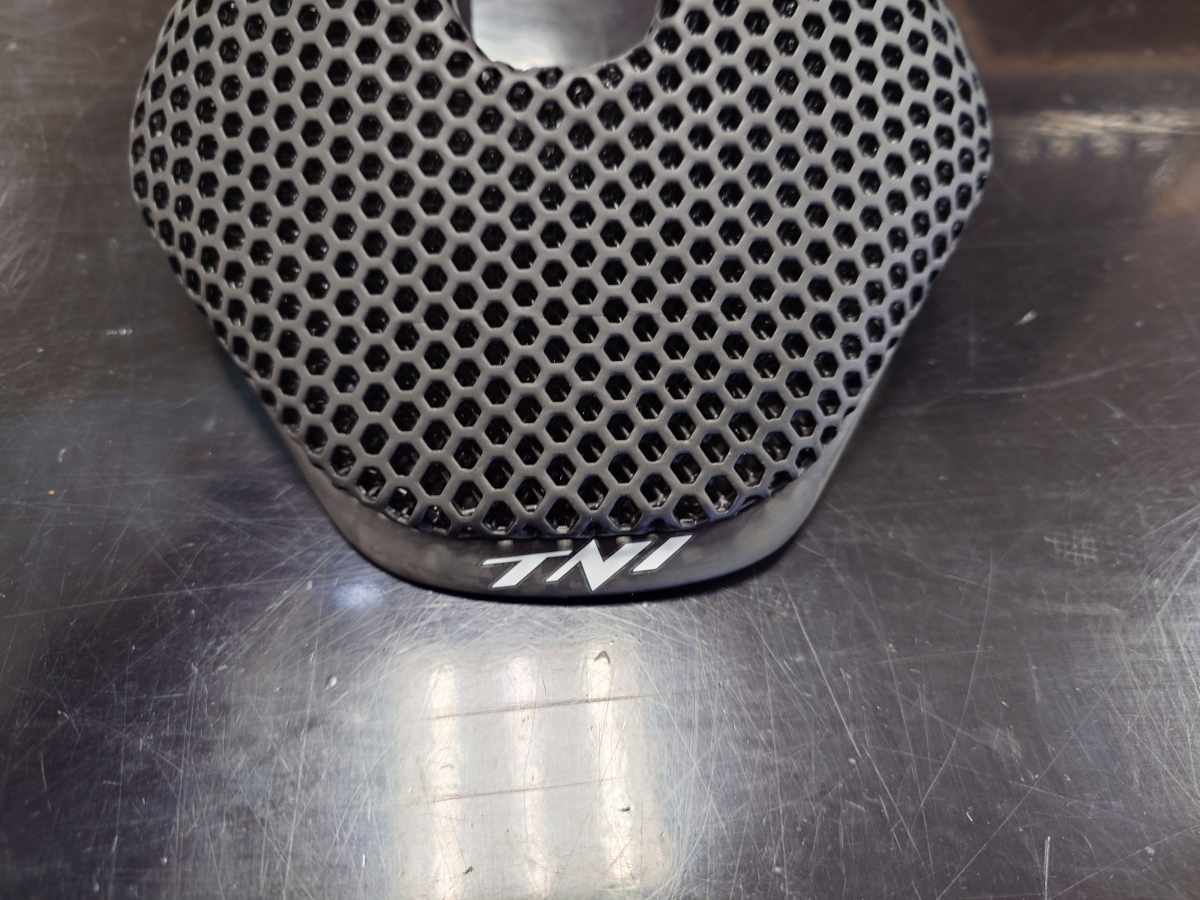 Newarrival 】コスパの鬼で有名なTNIから、3D プリントサドルが