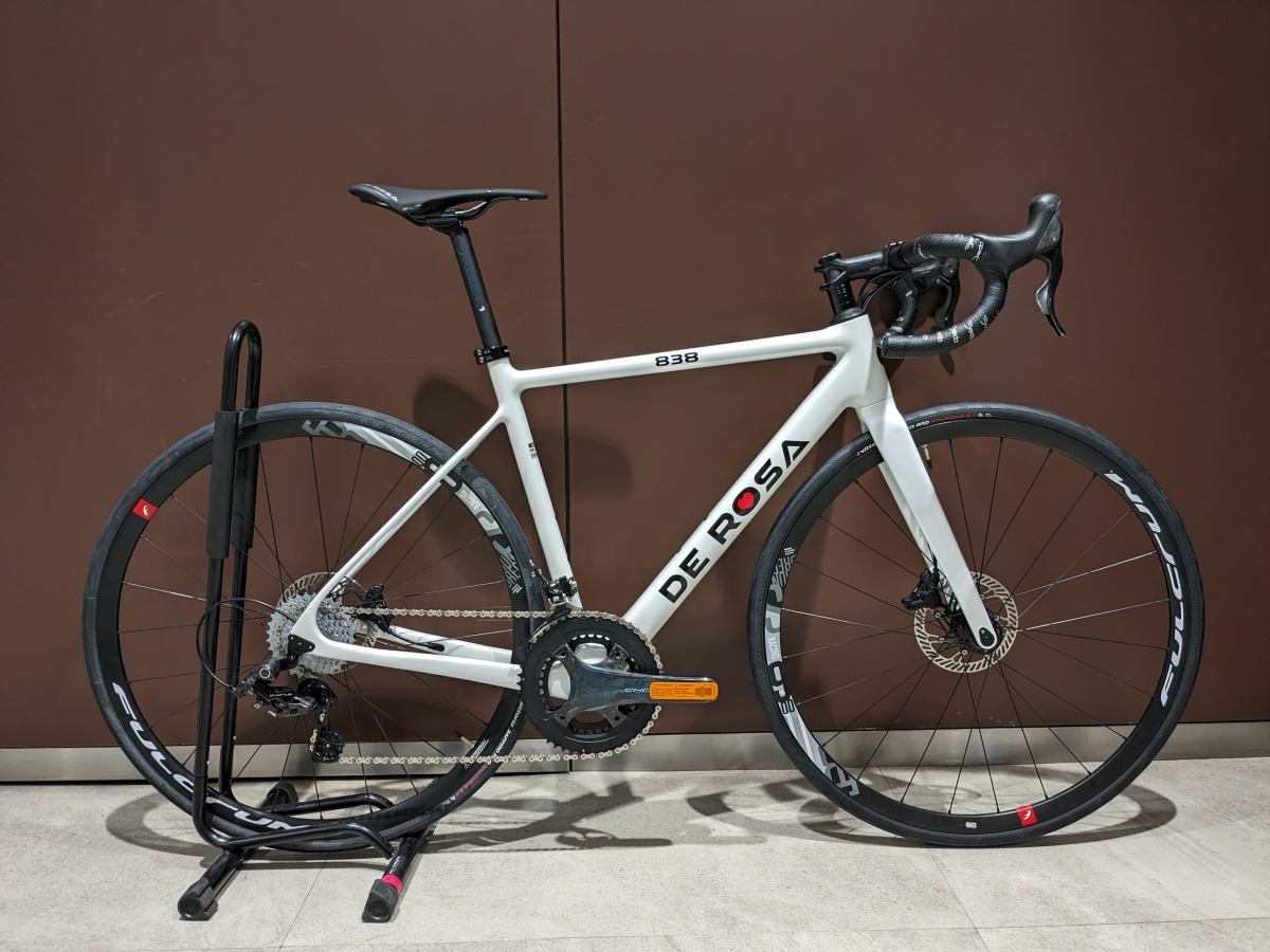 DEROSA】DEROSA×カンパニョーロの組み合わせが美しい一台ご紹介です