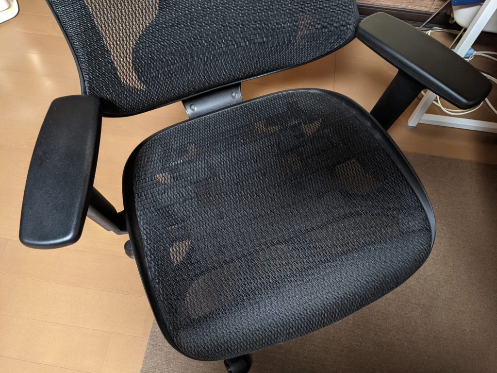 ワークチェア】ニトリ フォリストのレビュー 良いところ、悪いところ