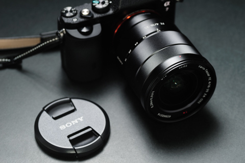 SONY Vario-Tessar T* FE 16-35mm F4 ZA OSS レビュー