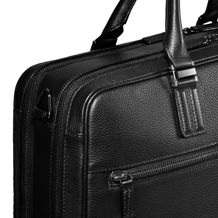 メルセデス・ベンツ】コラボレーションアイテム 12月21日発売 – ZERO