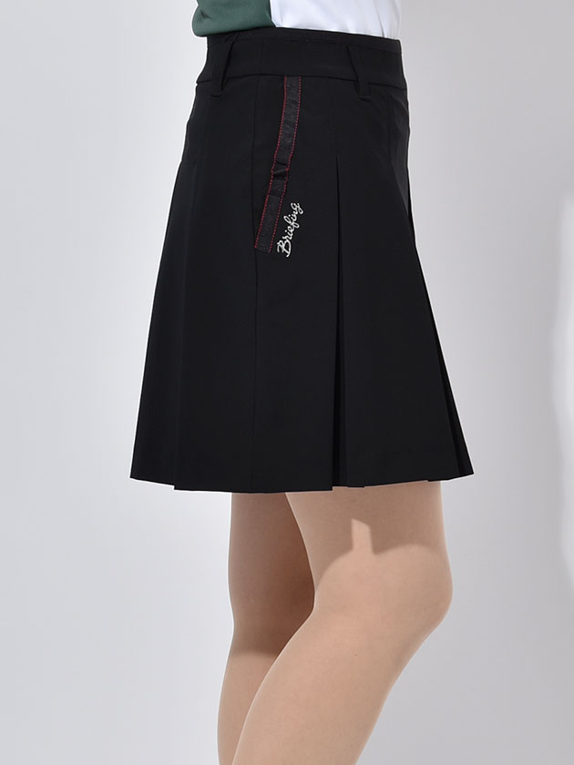 ブリーフィングゴルフ ドライフレアスカート BRG241W55（ホワイト