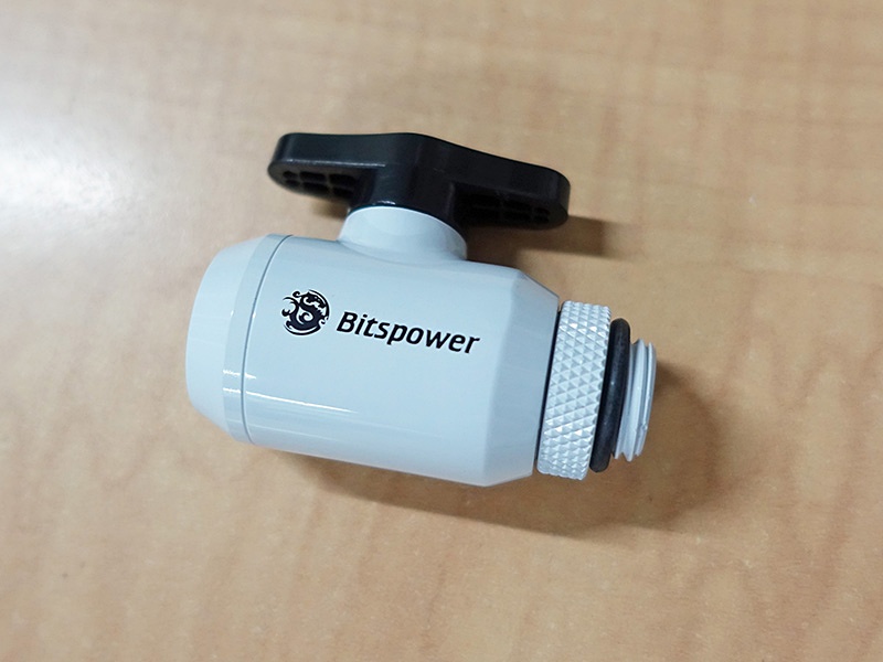 Bitspowerの本格水冷パーツに新モデル、ハンドル式ボールバルブなど