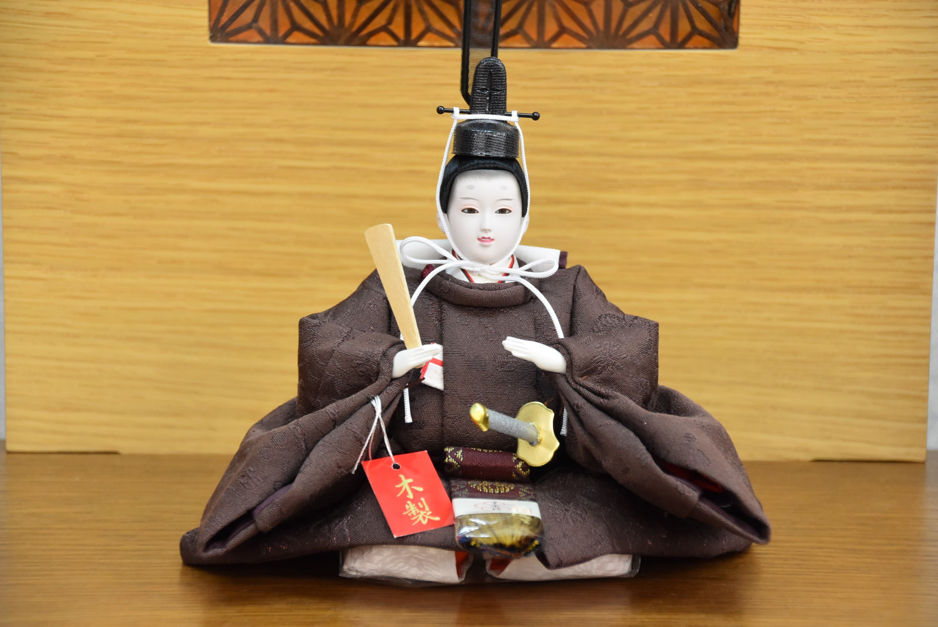 №10000017 ｜ あかり｜モダン雛人形｜人形のあいはる