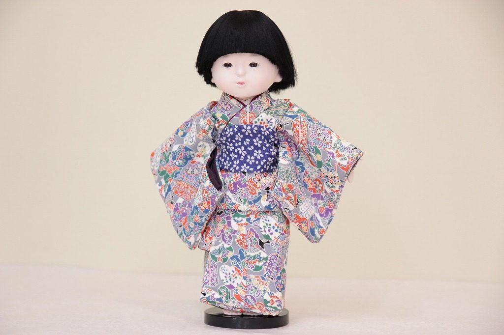市松人形 味岡映水作 ミニ5号 約26センチ 正絹衣装 絹毛 かわいい