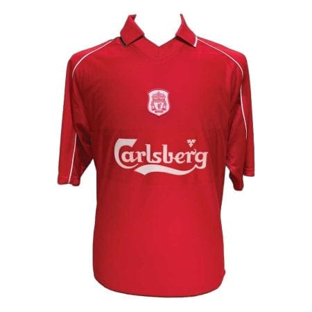 ジェイミー・キャラガーがリヴァプールのユニフォームにサイン