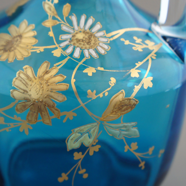 オールドバカラ「青色ガラス 花鳥文 ナイトセット」《アンティックかとう》