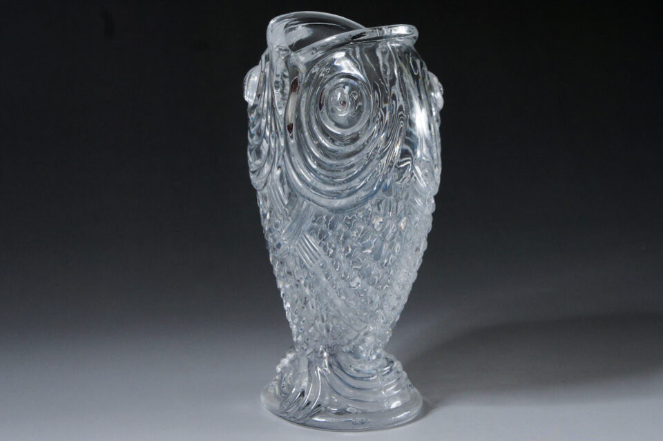 オールドバカラ「鯉型花瓶」《アンティックかとう》