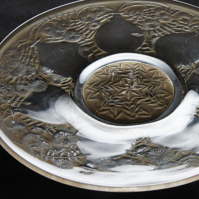 ルネ・ラリック「皿 ベース 直径17cm」《アンティックかとう》