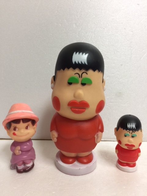 和田アキ子 ソフビ人形 貯金箱 大 17．3cm 現状 詳細不明 【TO4385】