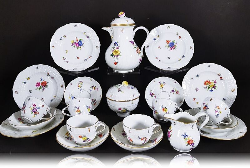 マイセン スキャタードフラワー – アンティークテーブルウェア