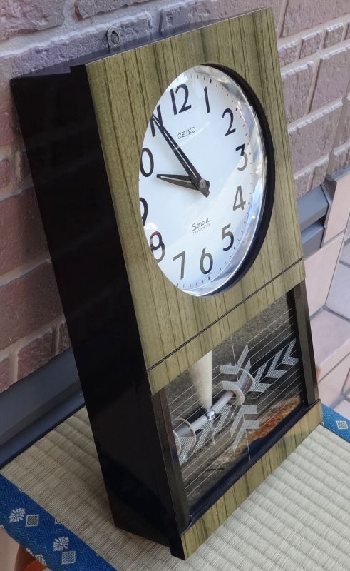 セイコー・ソノーラ【昭和40年代電池式トランジスタ掛け時計