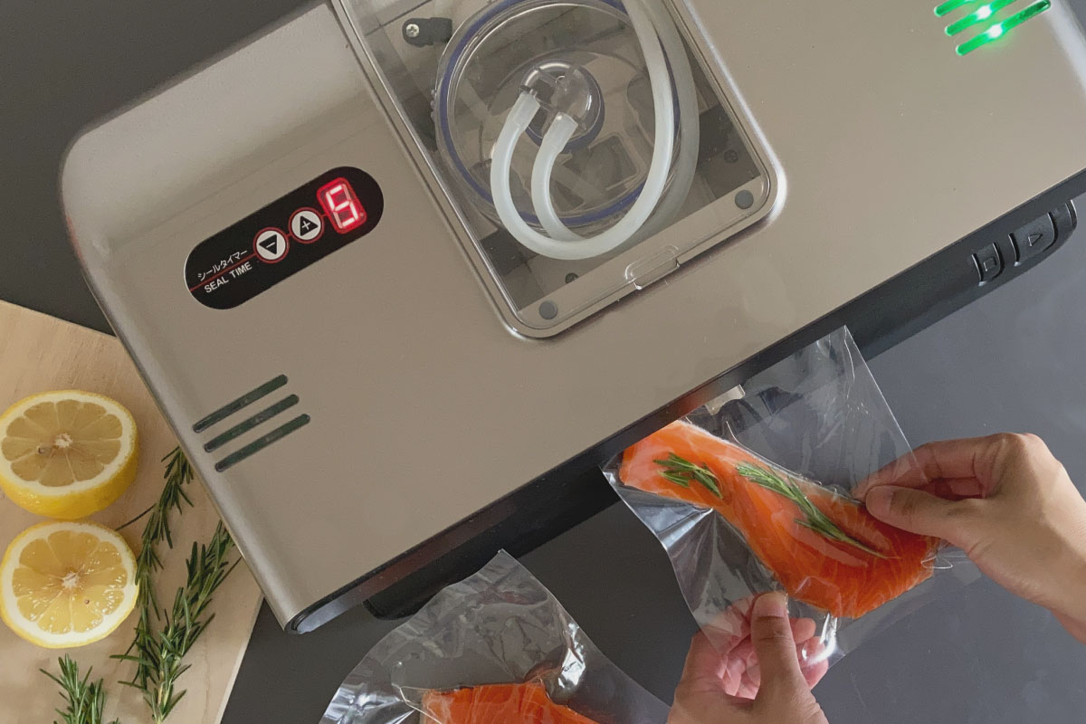 真空パックロボ HIPPO（ヒッポ）｜朝日産業株式会社