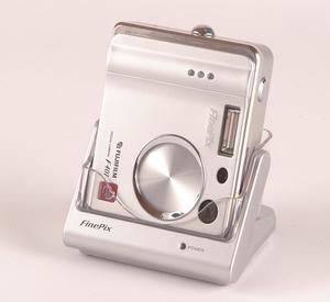 ASCII.jp：FinePix F401