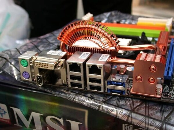 ASCII.jp：意外に貴重？「nForce 780a SLI」搭載マザーがMSIから