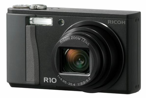 ASCII.jp：マニアックな進化を遂げた「RICOH R」