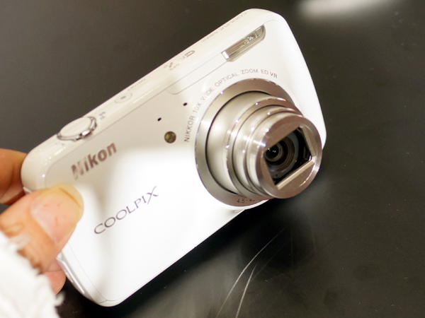 ASCII.jp：Android端末としても使える！ ニコンのコンパクトデジカメ