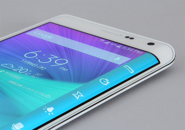 ASCII.jp：白いauのGALAXY Note Edgeが今週13日に発売