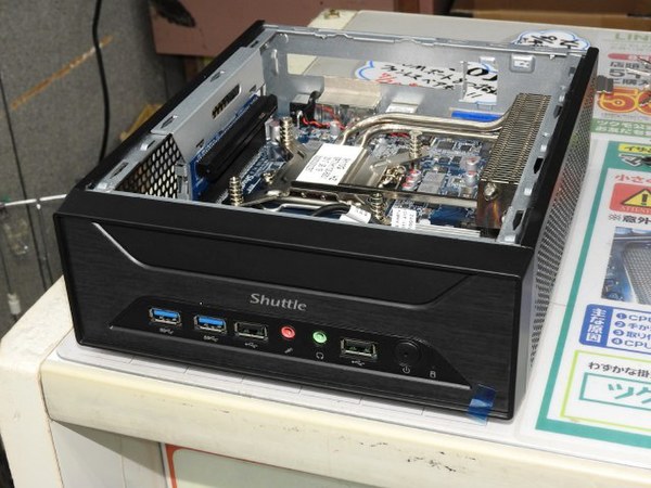 ASCII.jp：VGAやキャプチャーボードが増設できるスリム型ベアボーンが