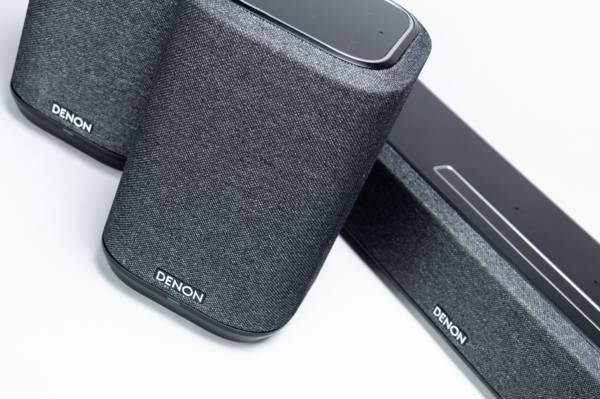 ASCII.jp：あらゆる部屋をシアタールームに変える「Denon Home