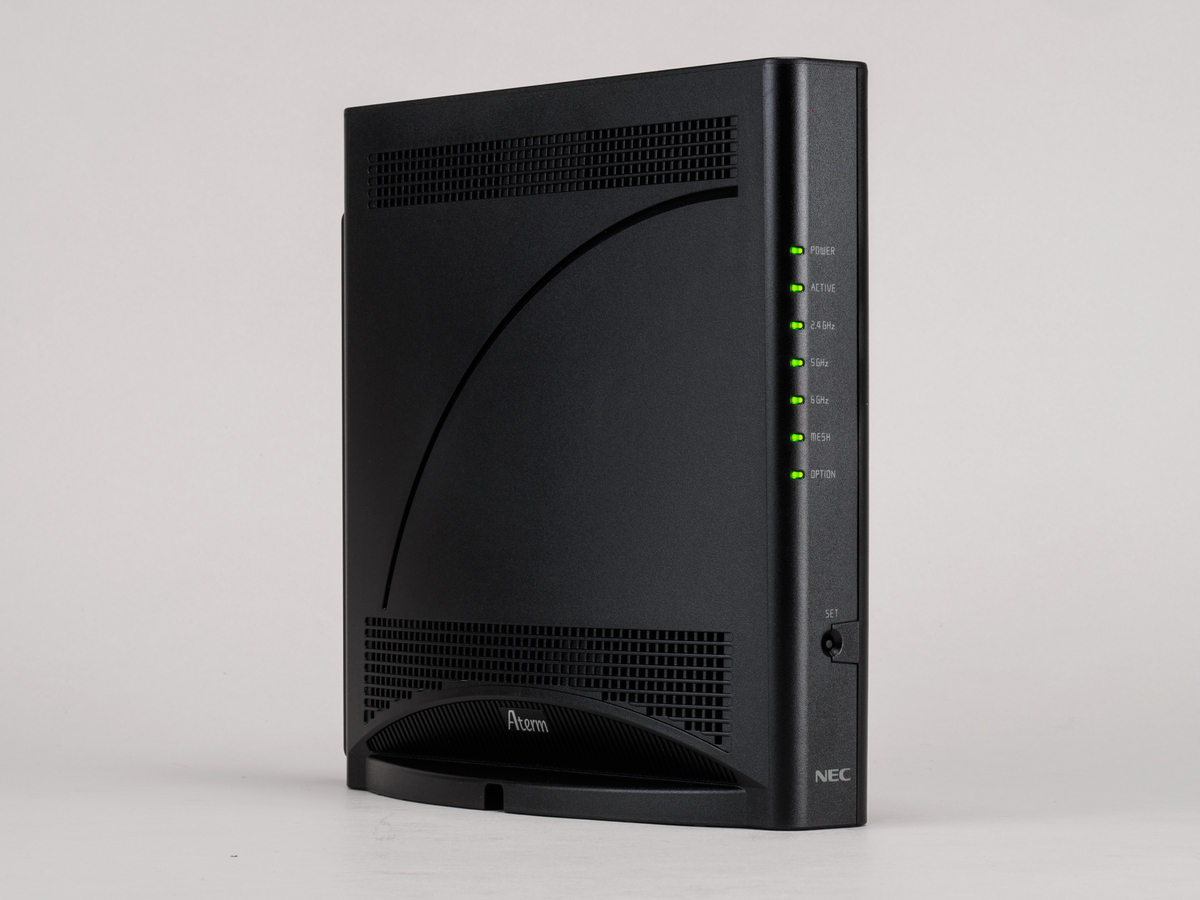 10ギガ光ならこれだぁ！】Wi-Fi 7対応、10GbEを2基搭載、最大18.7Gbps