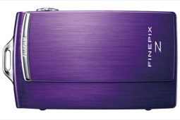 富士フイルム、自分撮り機能ミラー搭載の「FinePix Z110」 - デジカメ
