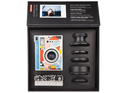 チェキフィルムを使用するLomo'Instant AutomatにSundae Kidsとの限定