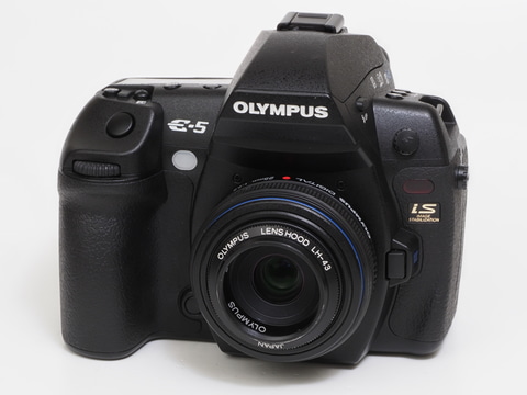 赤城耕一の「アカギカメラ」 第46回：気づけば干支が一回り。フォー