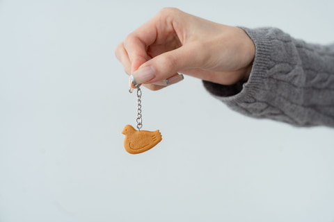 鳩サブレー」のクッション「鳩ッション」が登場！ 豊島屋、2月2日より