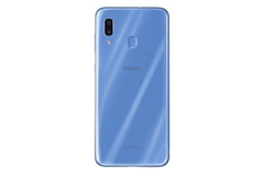 auから「Galaxy A30 SCV43」、防水・防塵で大容量バッテリー搭載