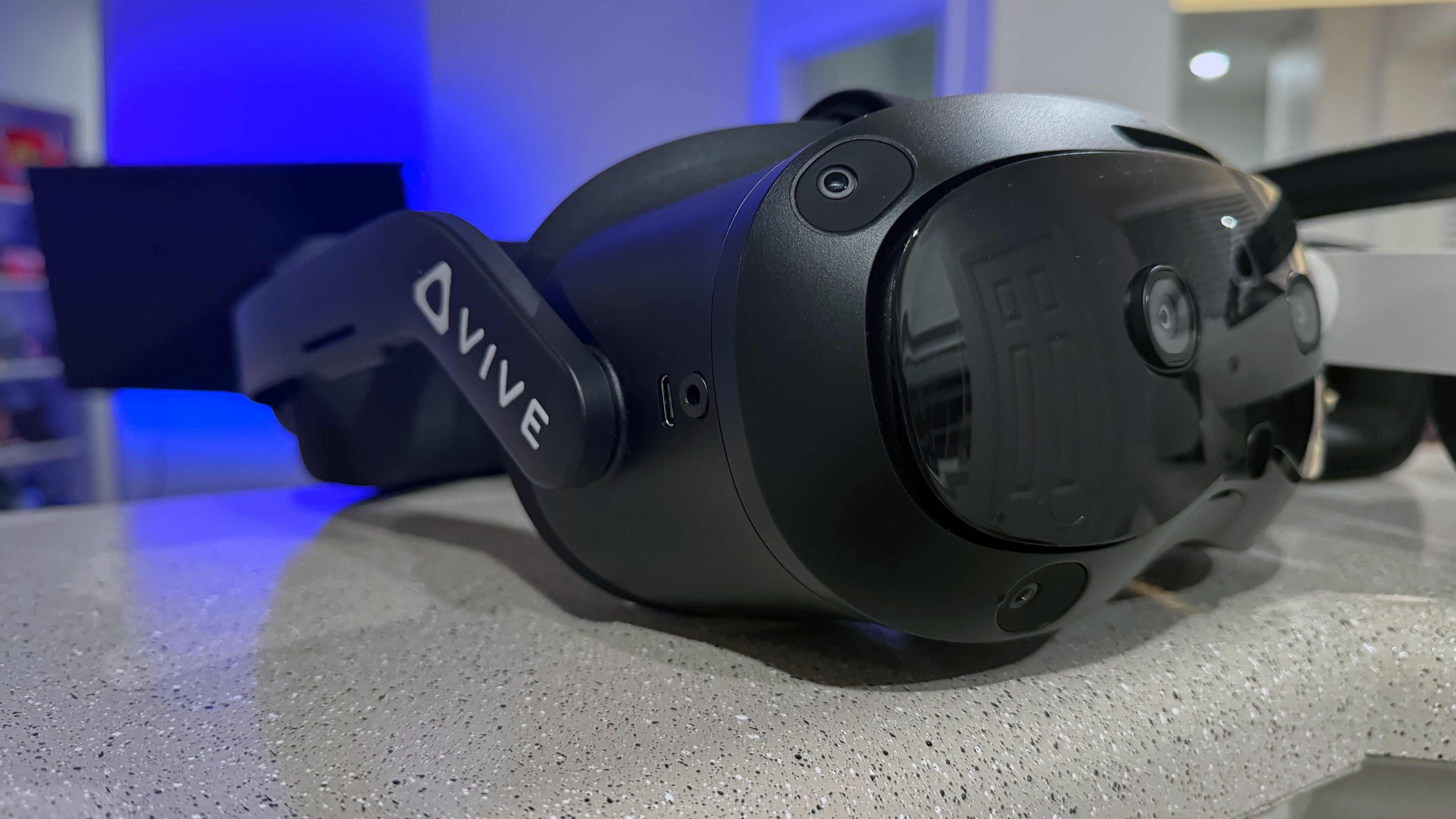 HTC Vive Focus Vision Review