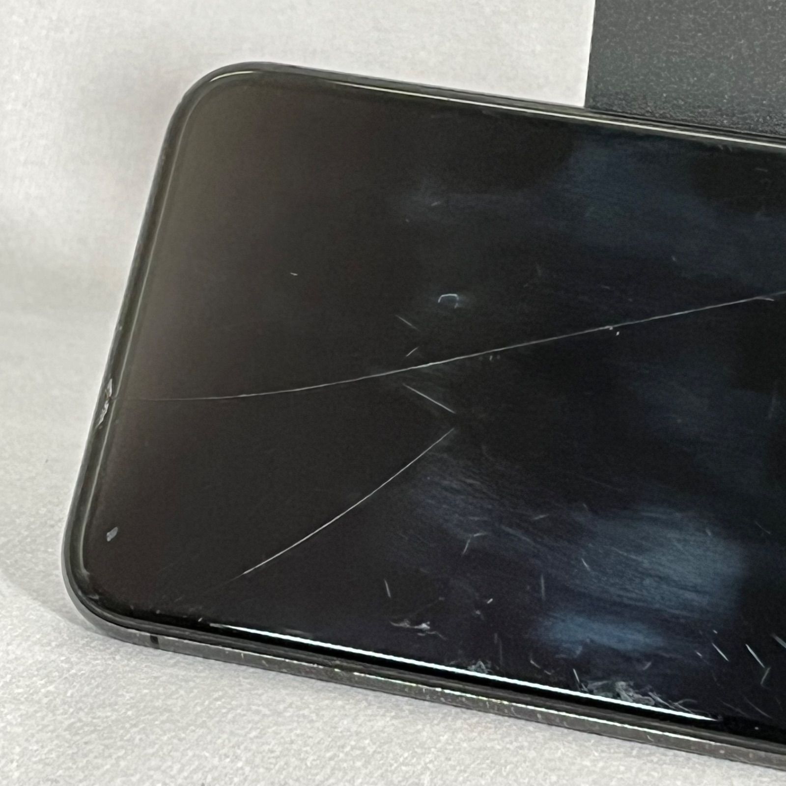 管2602-241】Apple iPhone X 64GB 本体 スペースグレー ネットワーク