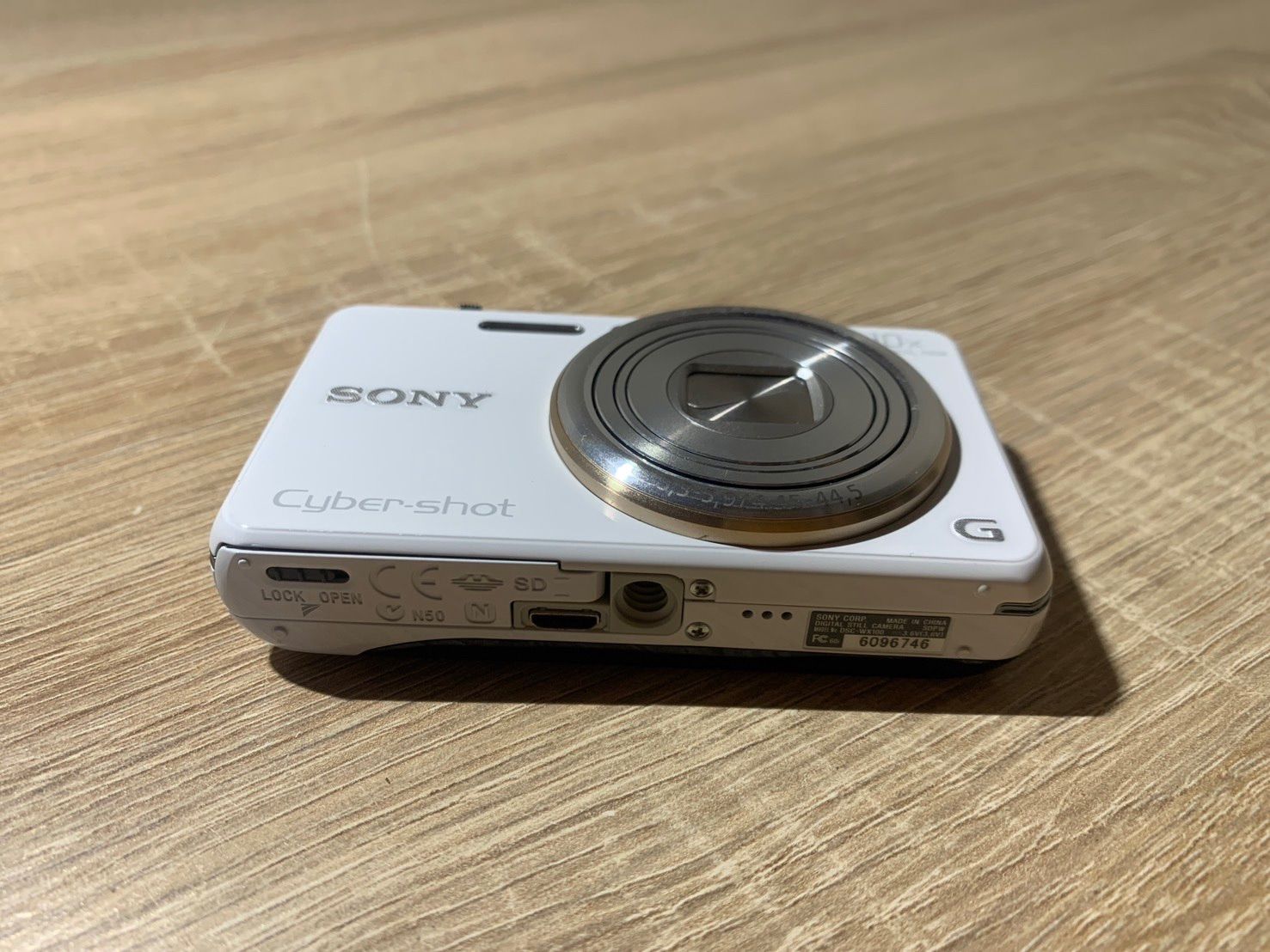 8682 Sony ソニー Cyber-shot DSC-WX100 ホワイト デジカメ 動作確認