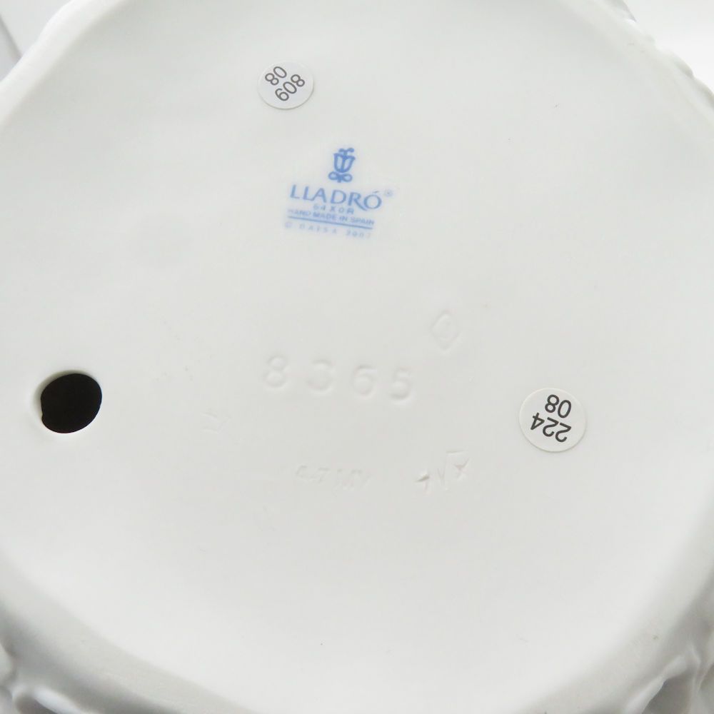 LLADRO リヤドロ 8365 花香る夢 フィギュリン 置物 陶器人形 女性