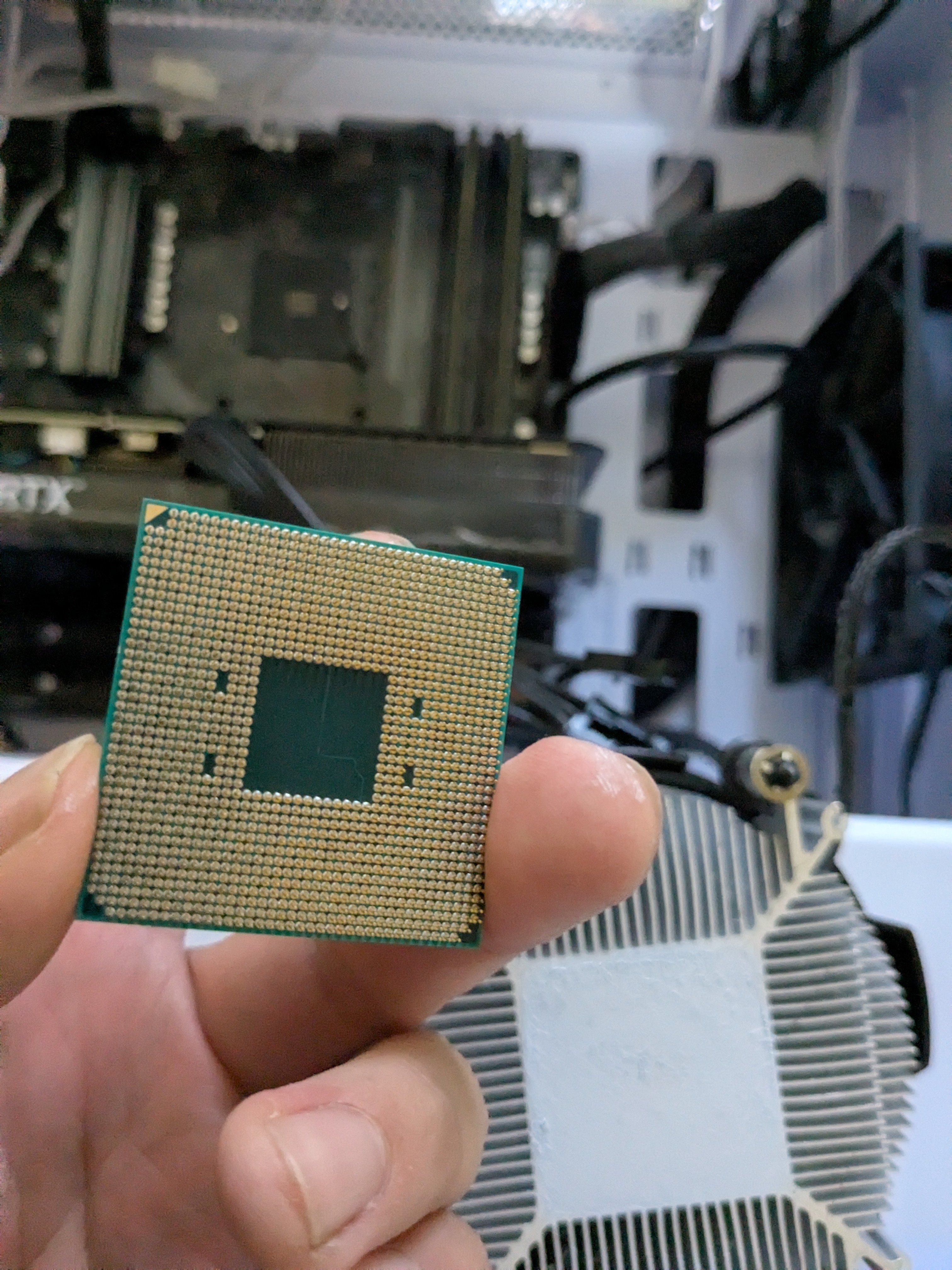 CPU交換】Ryzen5-5600G→Ryzen7-5700Xへの交換(すっぽん回避)メモ【AM4