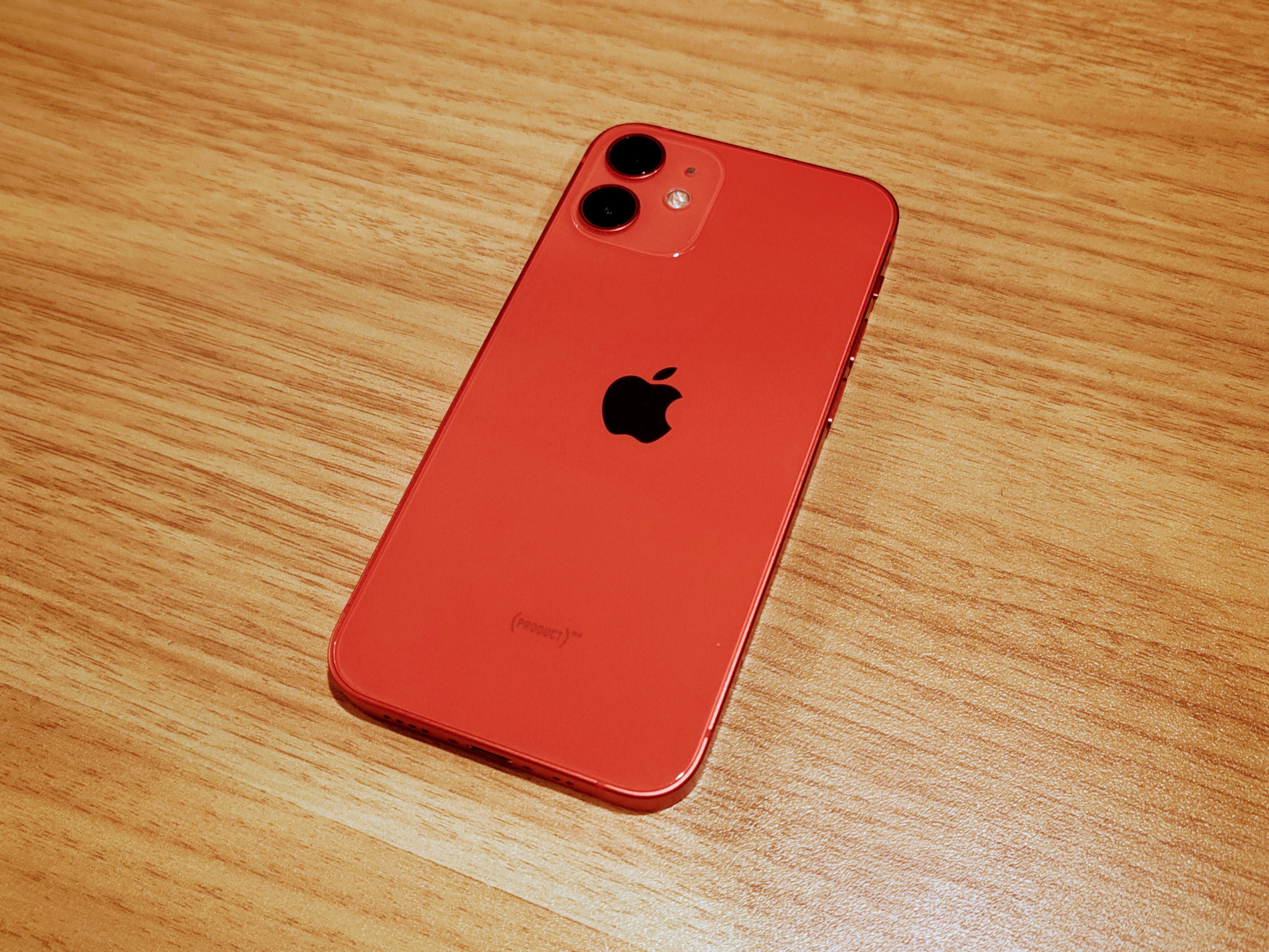 2025年の今、iPhone 12 mini を買うという選択｜kuma | Web Designer