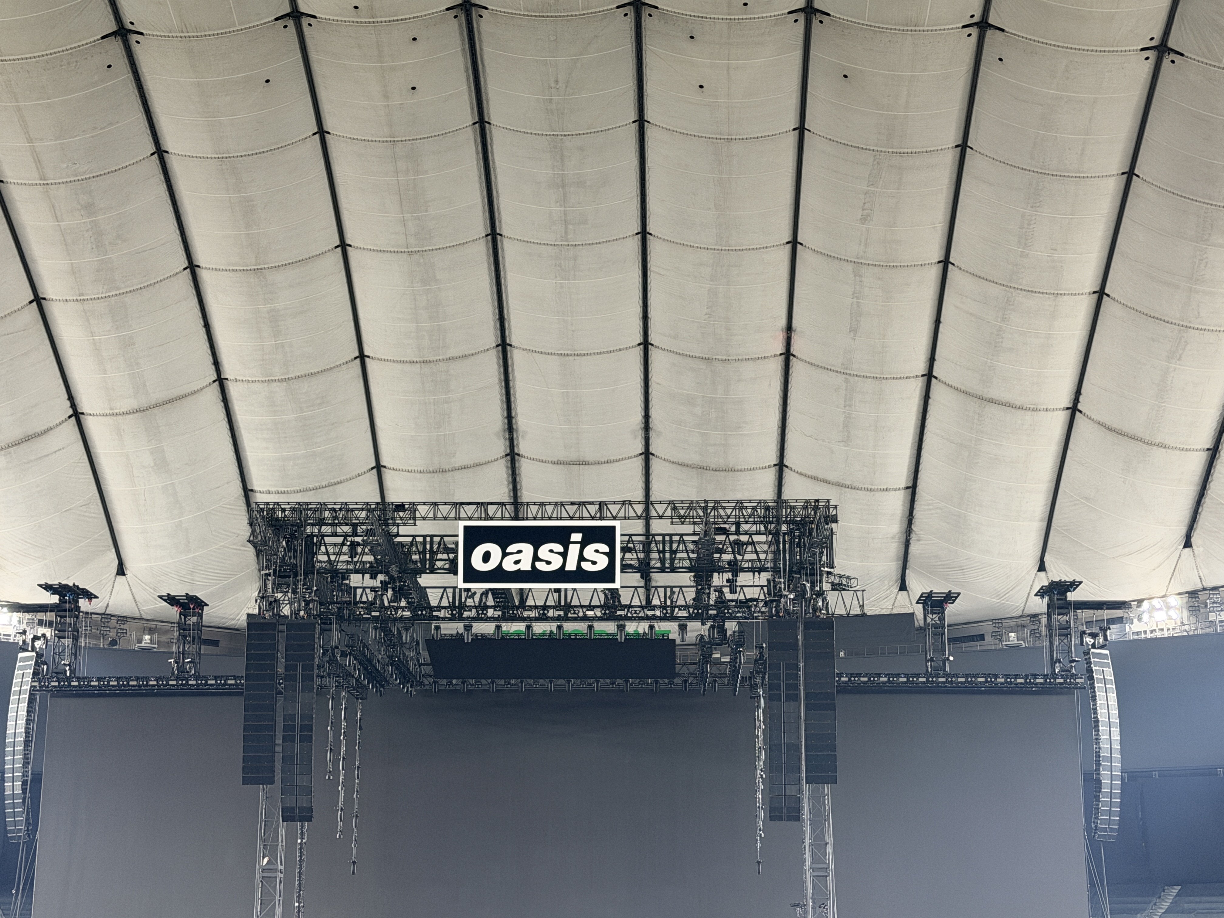 雑記20251026 「oasis live '25」東京ドーム｜小田和奏 おだかずそう