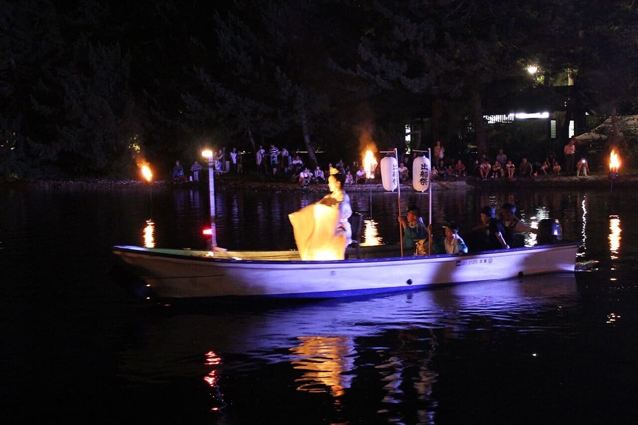 天橋立「文殊堂 出船祭」〜 智恩寺に伝わる九世戸縁起の世界へ｜宮津市広報