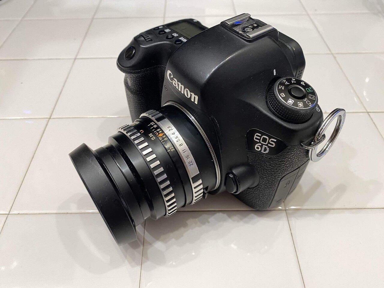 鷹の目は現代に何を見る。Carl Zeiss Jena Tessar F2.8/50mm｜ひとりGo