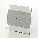 ボーズ、壁掛け/埋め込み可能なスピーカー2機種