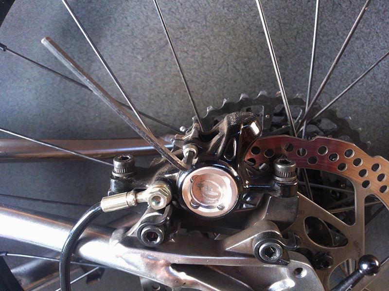 HOPE TECH 3 E4 エンデューロ系最強の4ピストンブレーキ | B4C