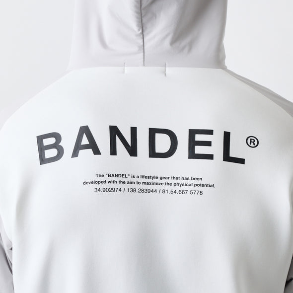 スウィッチ ラグランスリーブ ジップフーディー – BANDEL®︎｜公式